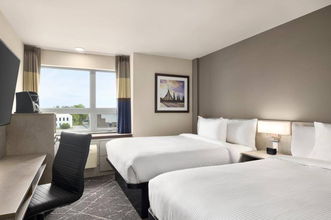 Microtel Inn & Suites Dorval Qc Zewnętrze zdjęcie